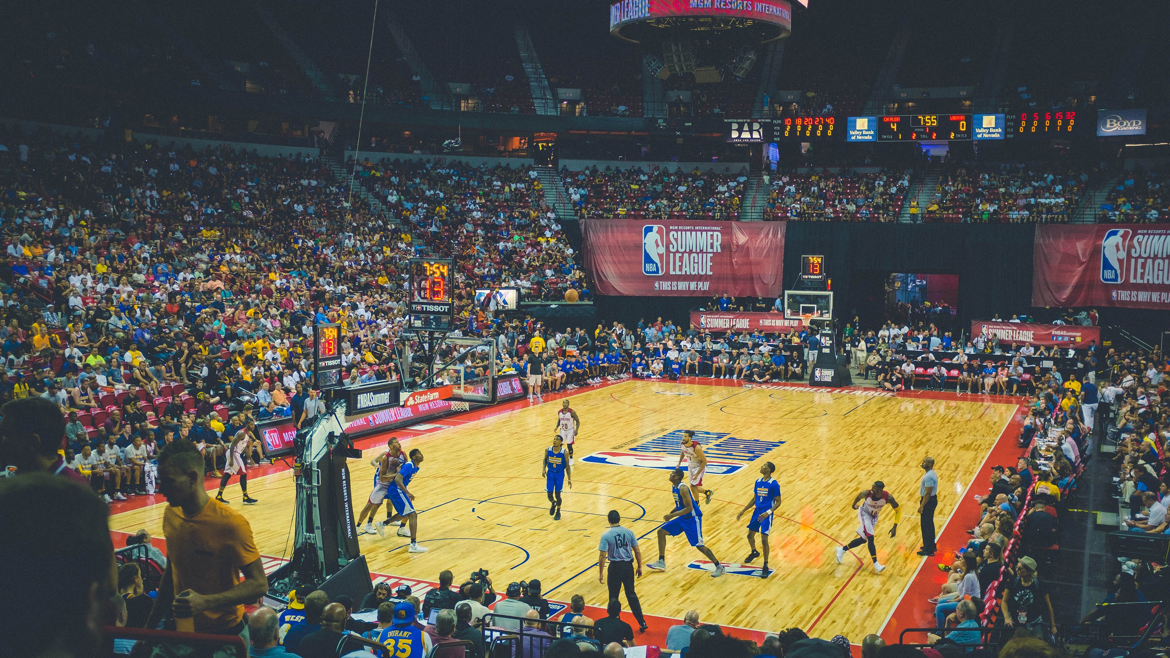 海外联赛火力全开：哪些球队有望终结霸主统治？，海外球员