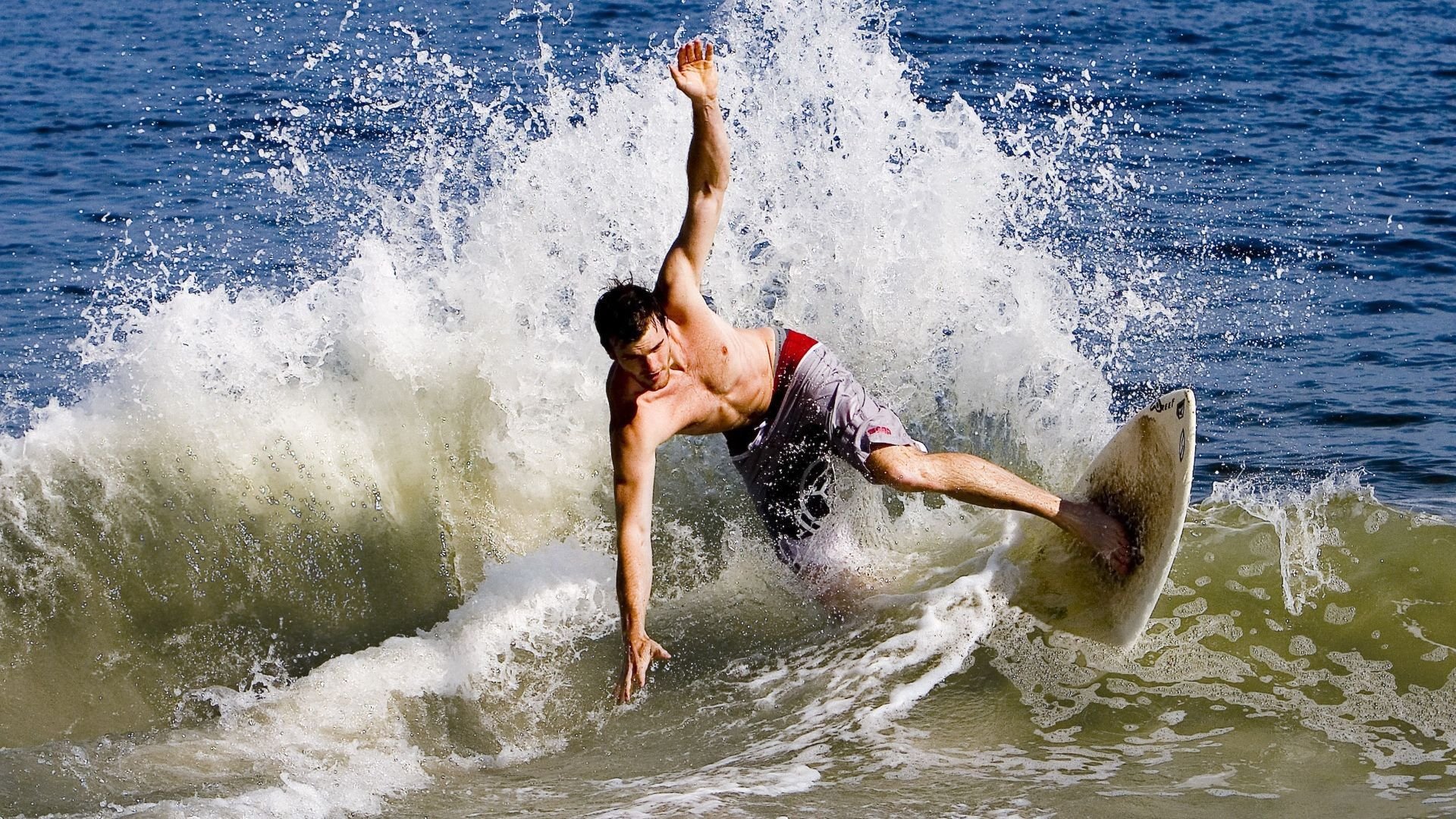 这一刻篮球魅力拉满，篮球的那一刻